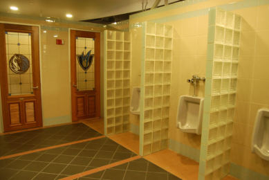 American Airlines Center, locker room with tiled floor